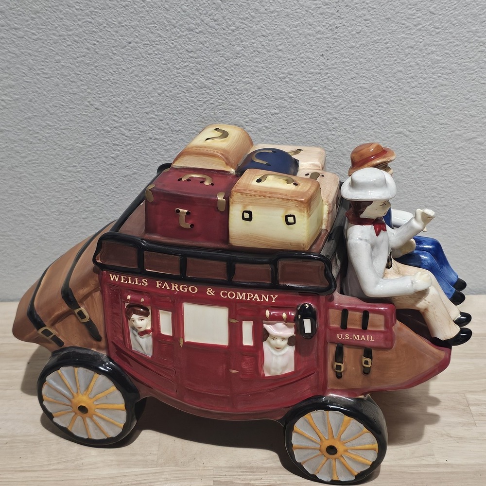 Wells Fargo Stagecoach & Co Ceramic Collectable Cookie Jar 2002 Vintage